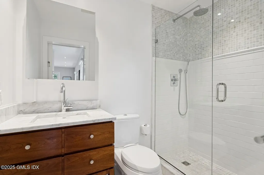 25 Indian Harbor Drive Greenwich CT 06830