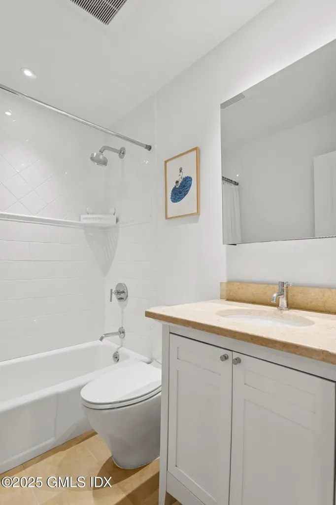 25 Indian Harbor Drive Greenwich CT 06830