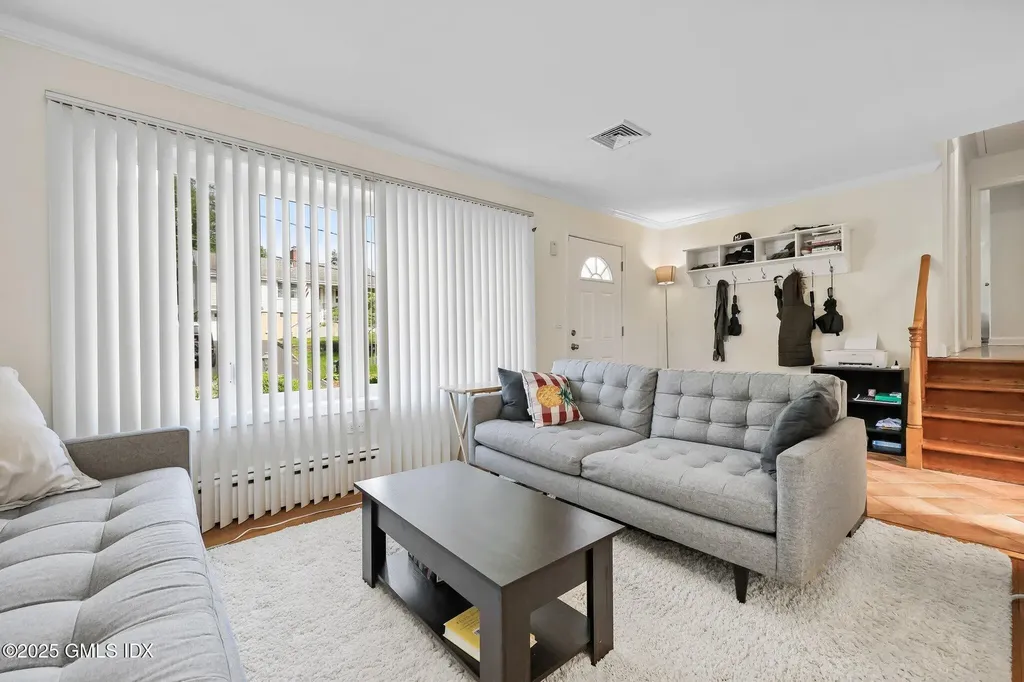 31 Homestead Road Greenwich CT 06831