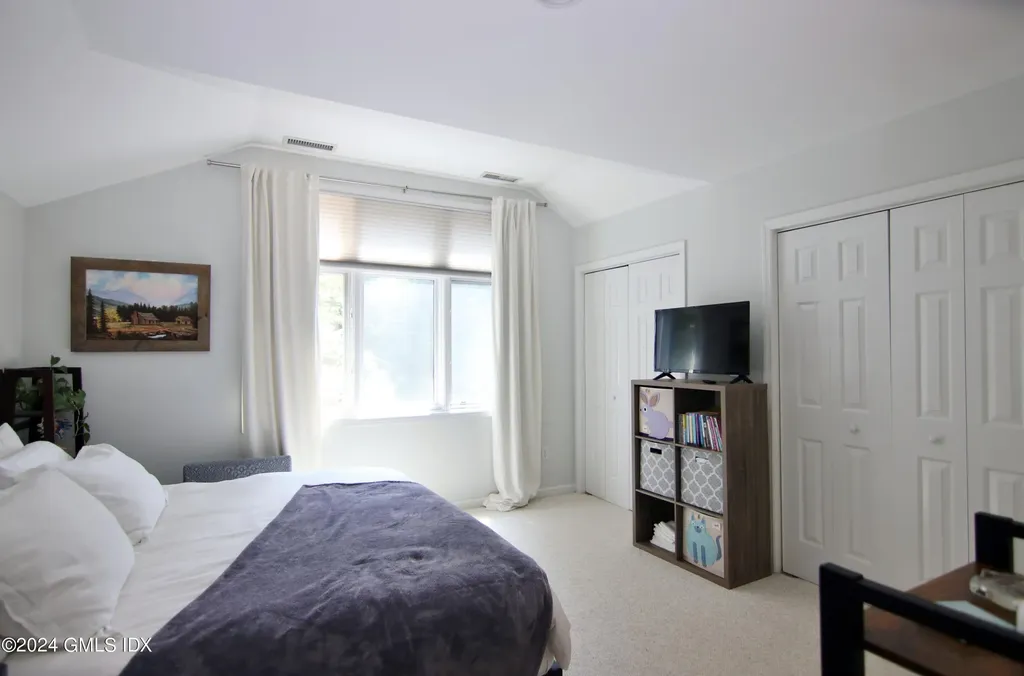 14 Idlewild Manor Greenwich CT 06830