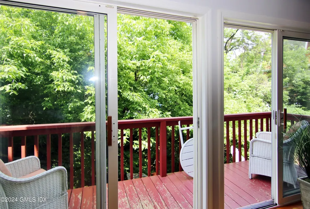 14 Idlewild Manor Greenwich CT 06830