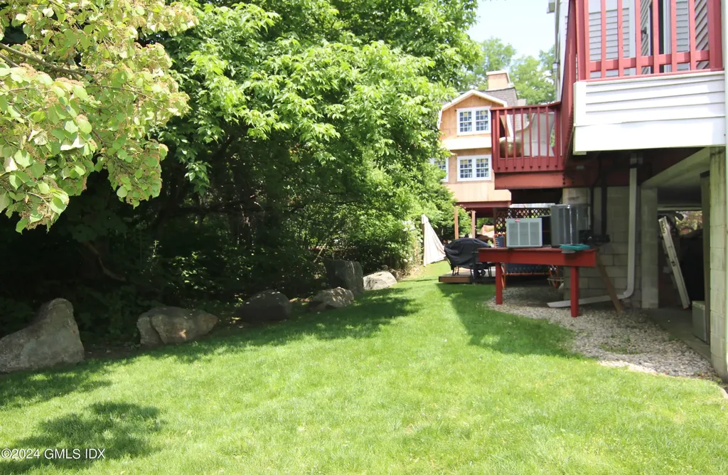 14 Idlewild Manor Greenwich CT 06830