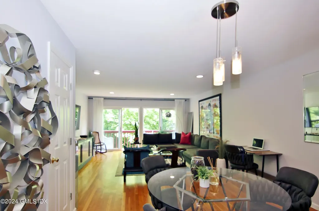 14 Idlewild Manor Greenwich CT 06830