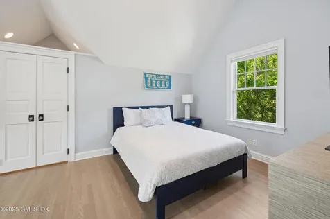 2 Sparrow Lane Greenwich CT 06830