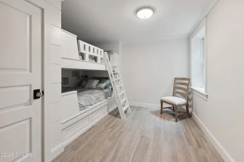 2 Sparrow Lane Greenwich CT 06830