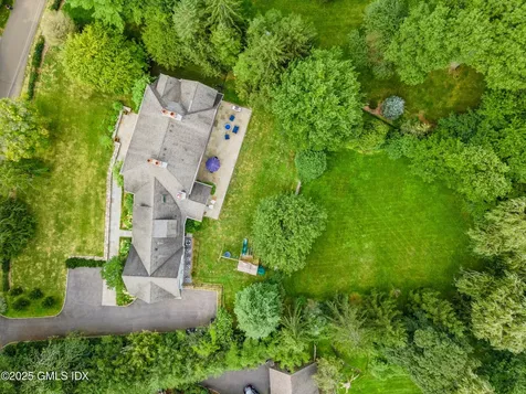 2 Sparrow Lane Greenwich CT 06830