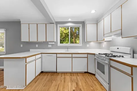 63 Riverside Avenue Riverside CT 06878