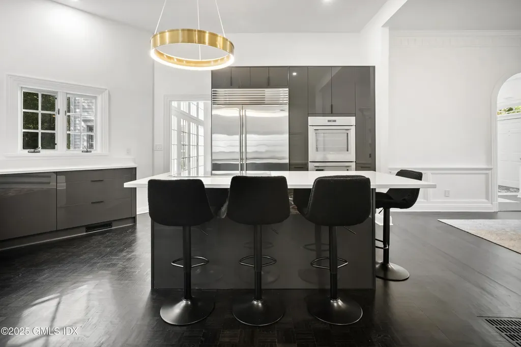 34 Edgewood Drive Greenwich CT 06831