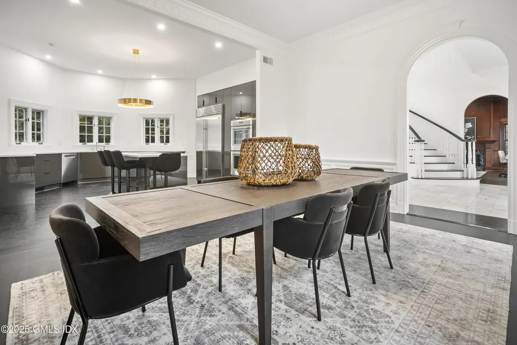 34 Edgewood Drive Greenwich CT 06831