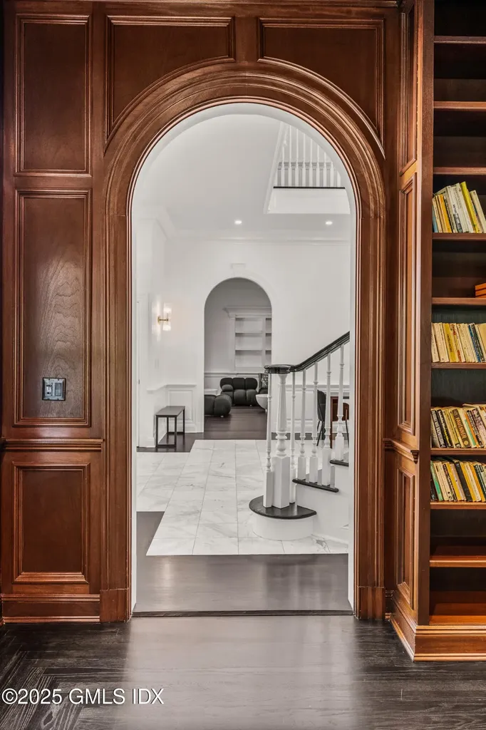 34 Edgewood Drive Greenwich CT 06831