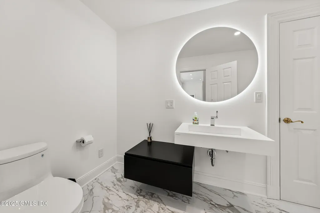 34 Edgewood Drive Greenwich CT 06831