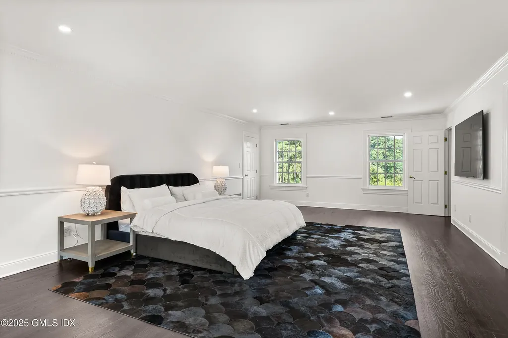 34 Edgewood Drive Greenwich CT 06831