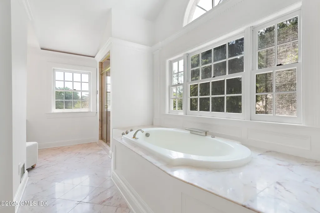 34 Edgewood Drive Greenwich CT 06831