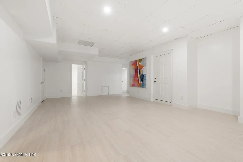 34 Edgewood Drive Greenwich CT 06831