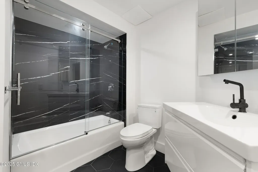 34 Edgewood Drive Greenwich CT 06831