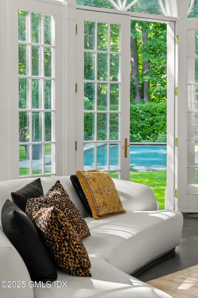 34 Edgewood Drive Greenwich CT 06831