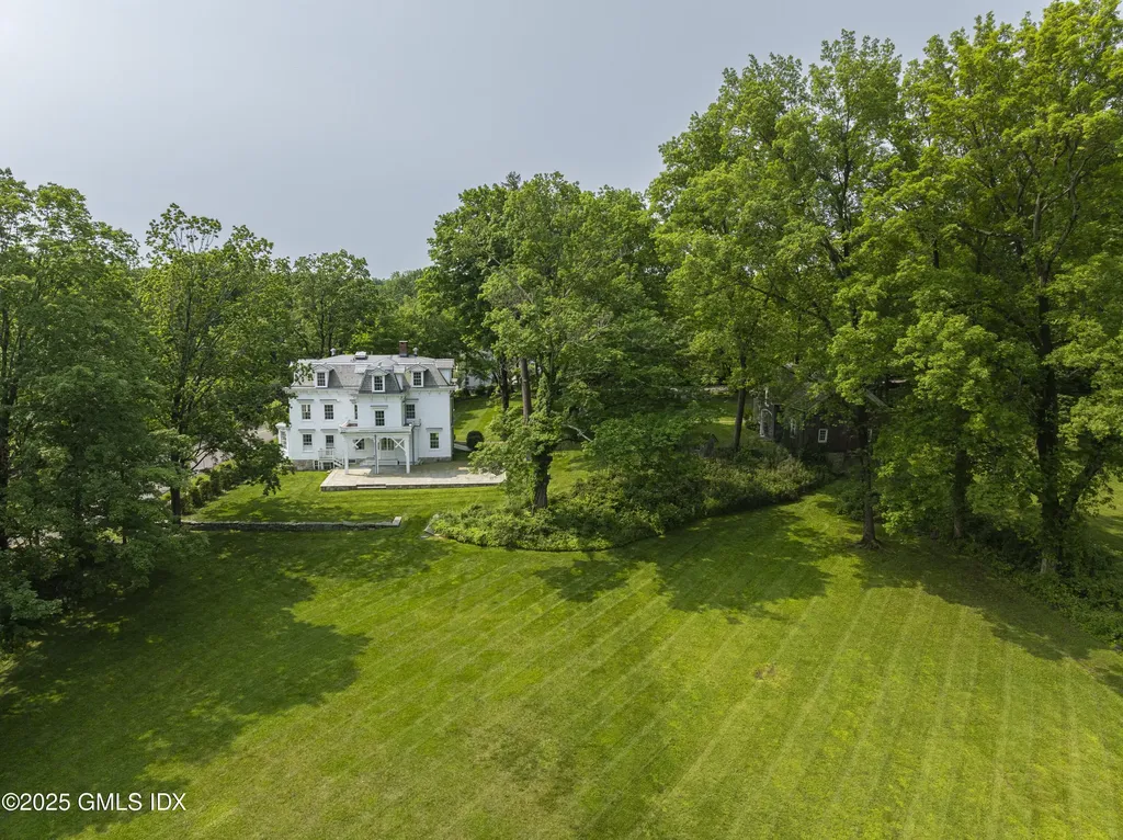 295 Taconic Road Greenwich CT 06831
