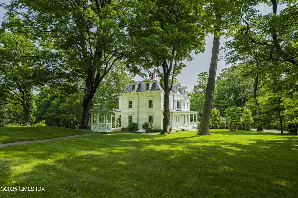 295 Taconic Road Greenwich CT 06831