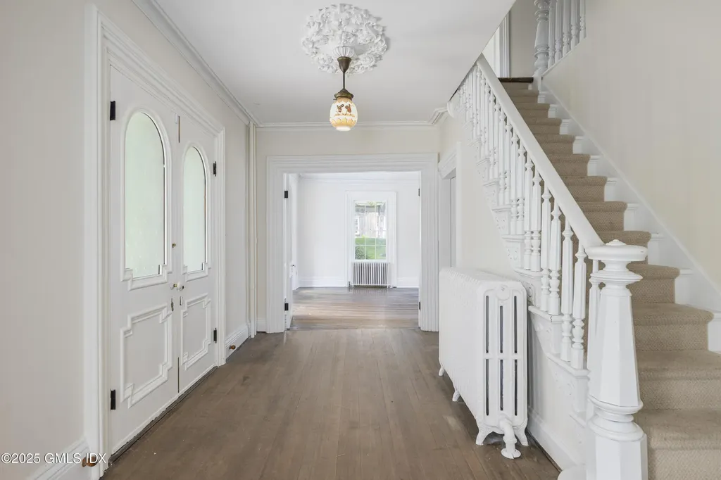 295 Taconic Road Greenwich CT 06831