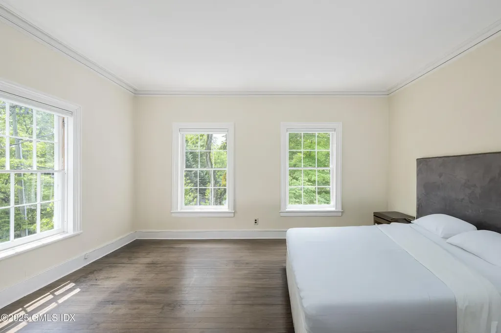 295 Taconic Road Greenwich CT 06831