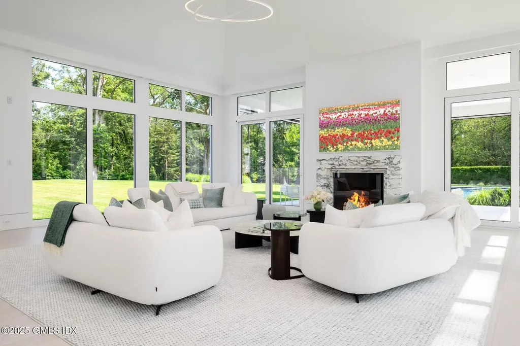 8 Fox Run Lane Greenwich CT 06831