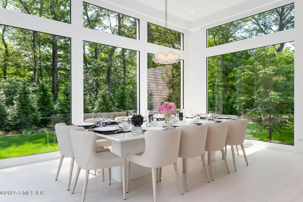 8 Fox Run Lane Greenwich CT 06831