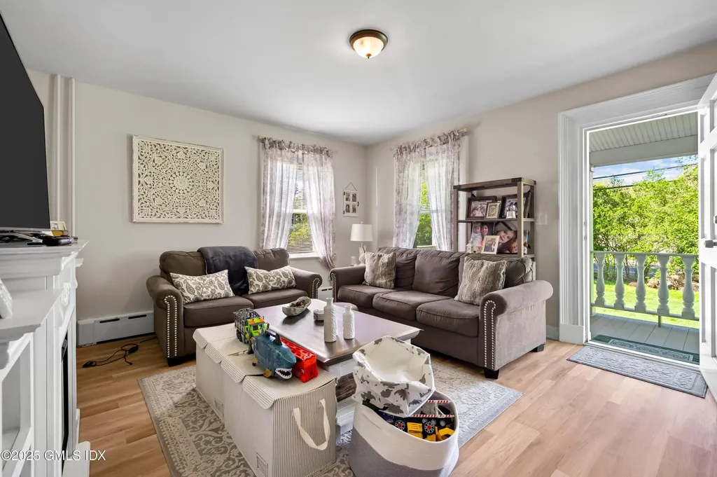 125 Bowman Drive Greenwich CT 06831