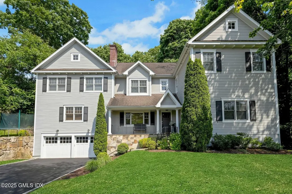 32 Meyer Place Riverside CT 06878