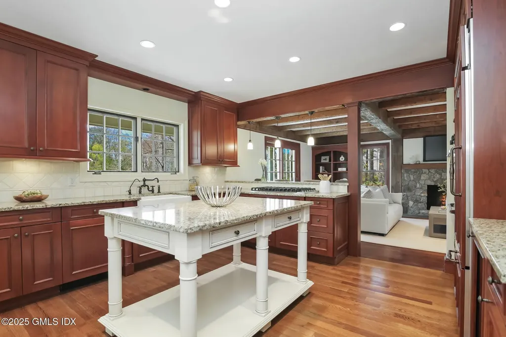 80 Sawmill Lane Greenwich CT 06830