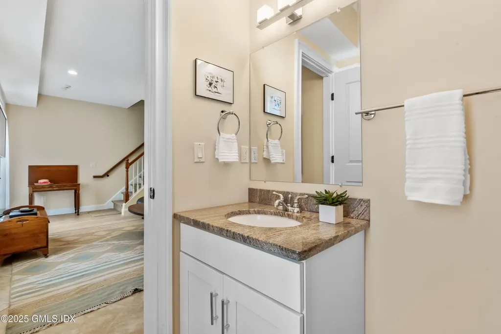 214 Seaside Avenue Stamford CT 06902