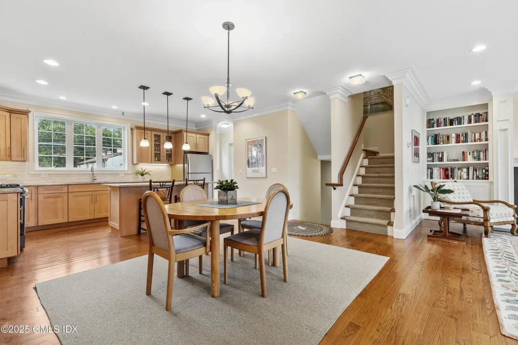 214 Seaside Avenue Stamford CT 06902