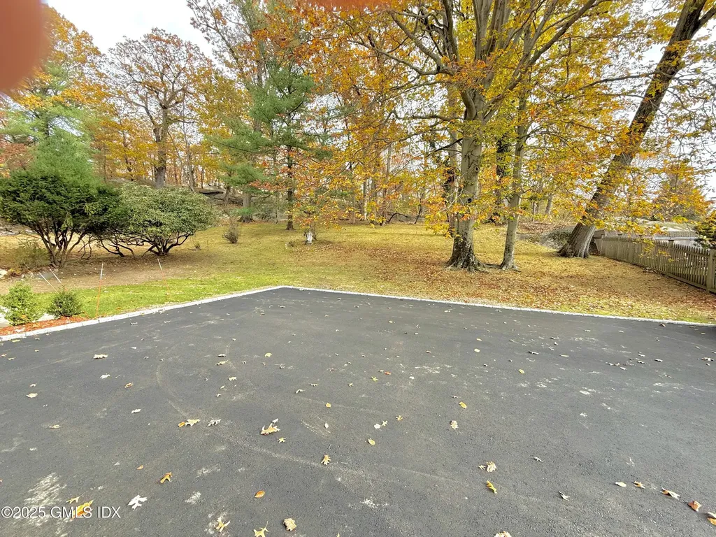 79 Laddins Rock Road Old Greenwich CT 06870