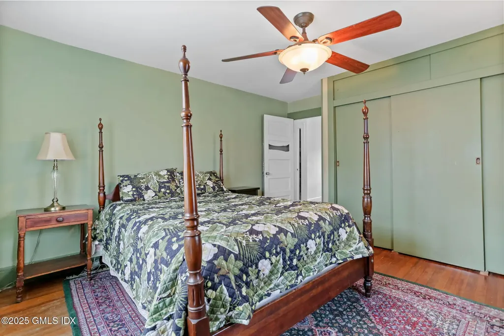 7 Highview Avenue Old Greenwich CT 06870