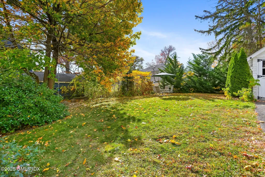 7 Highview Avenue Old Greenwich CT 06870