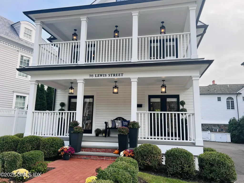 98 Lewis Street Greenwich CT 06830