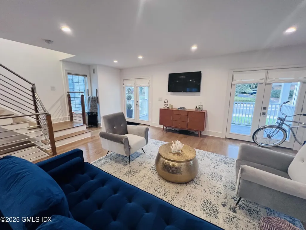 98 Lewis Street Greenwich CT 06830