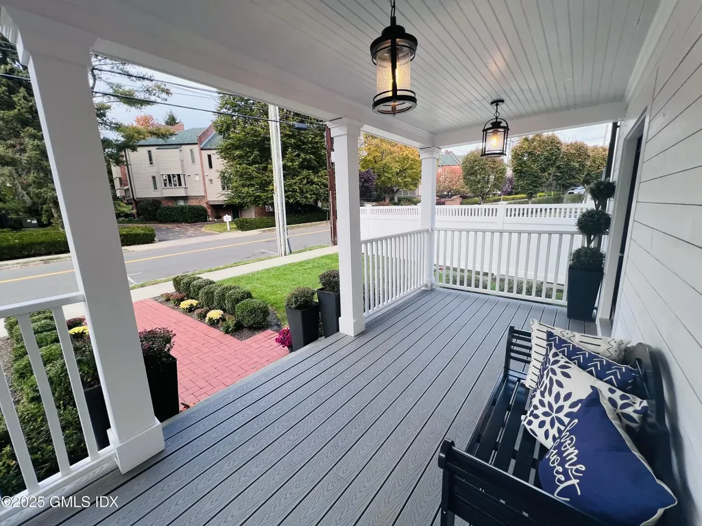 98 Lewis Street Greenwich CT 06830