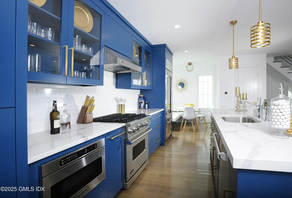 98 Lewis Street Greenwich CT 06830