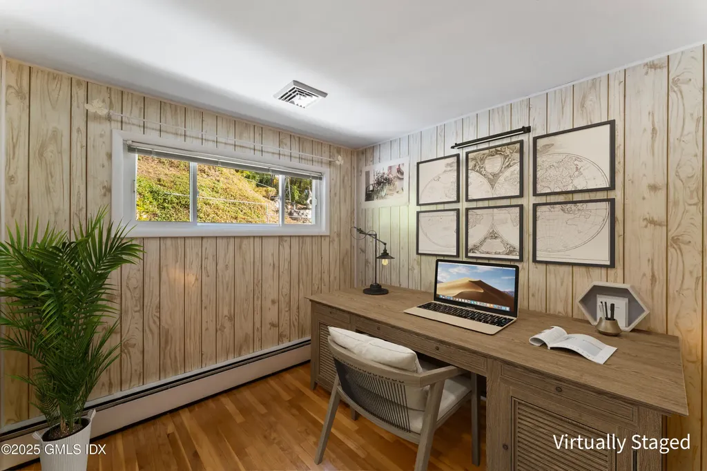 15 Walker Court Greenwich CT 06831