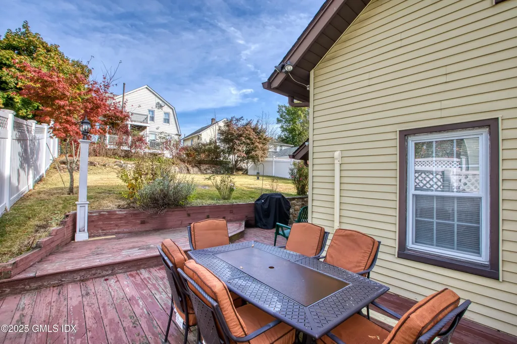 5 Hervey Street Greenwich CT 06830