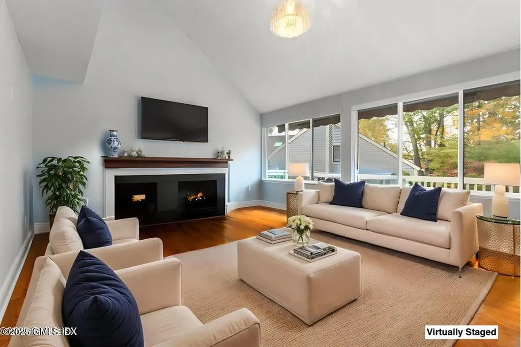 626 W Lyon Farm Drive Greenwich CT 06831