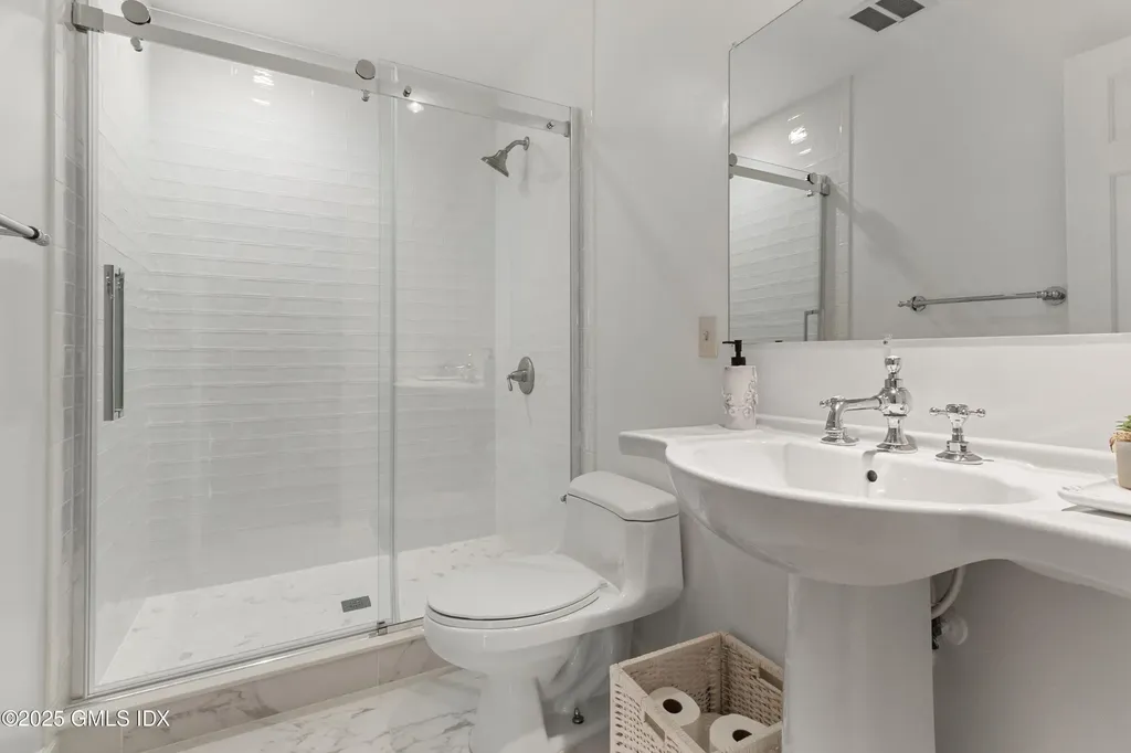 626 W Lyon Farm Drive Greenwich CT 06831