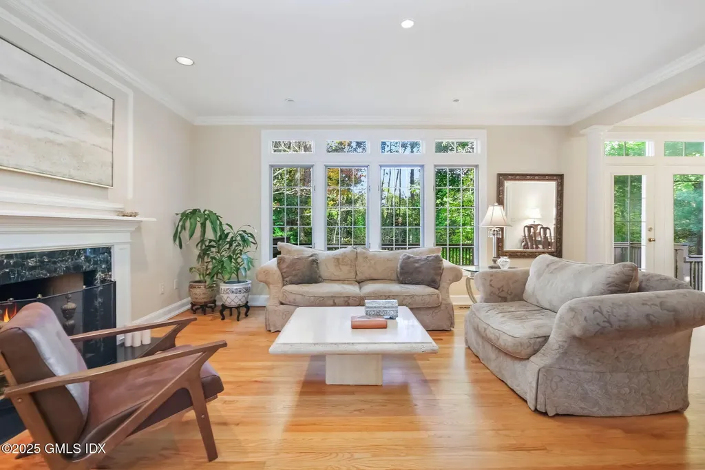 73 Weaver Street Greenwich CT 06831