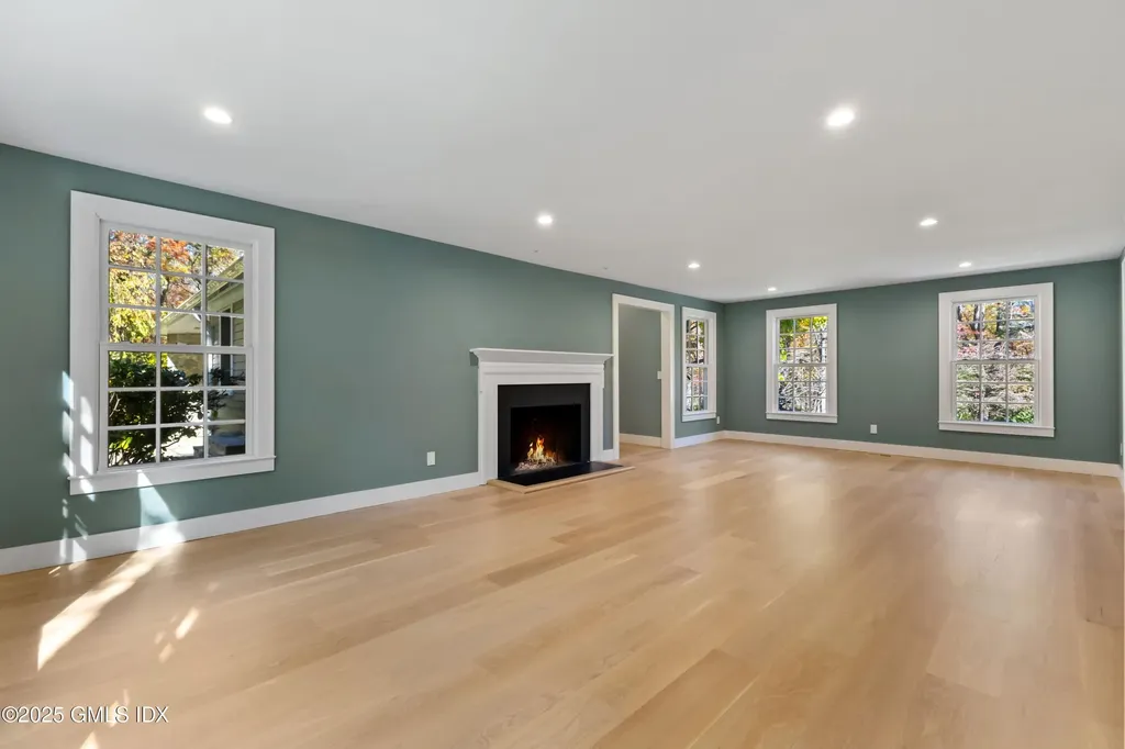 40 Howard Road Greenwich CT 06831