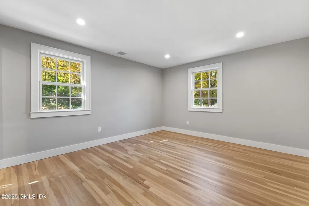 40 Howard Road Greenwich CT 06831