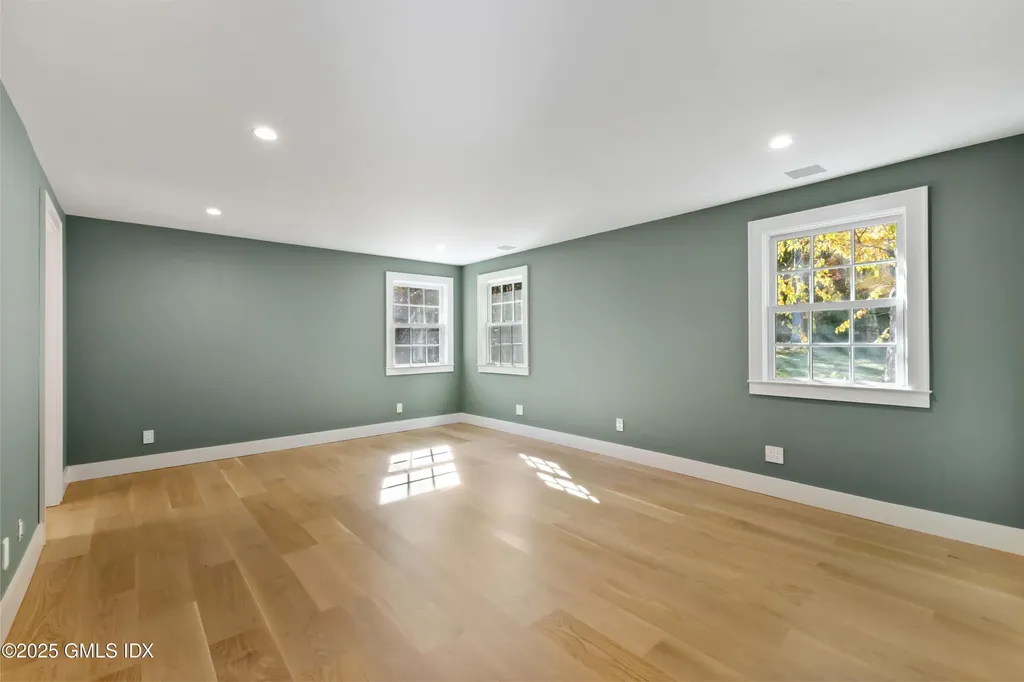 40 Howard Road Greenwich CT 06831