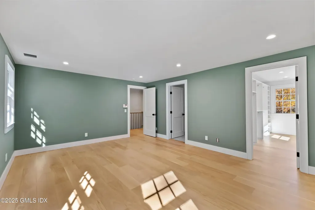 40 Howard Road Greenwich CT 06831