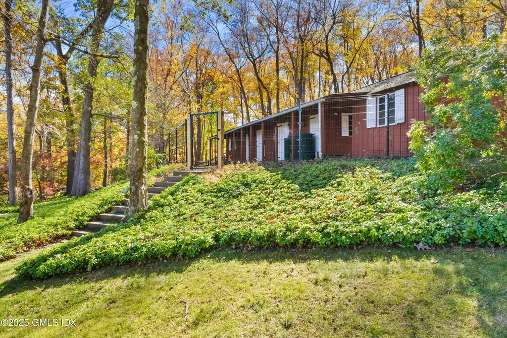 40 Howard Road Greenwich CT 06831