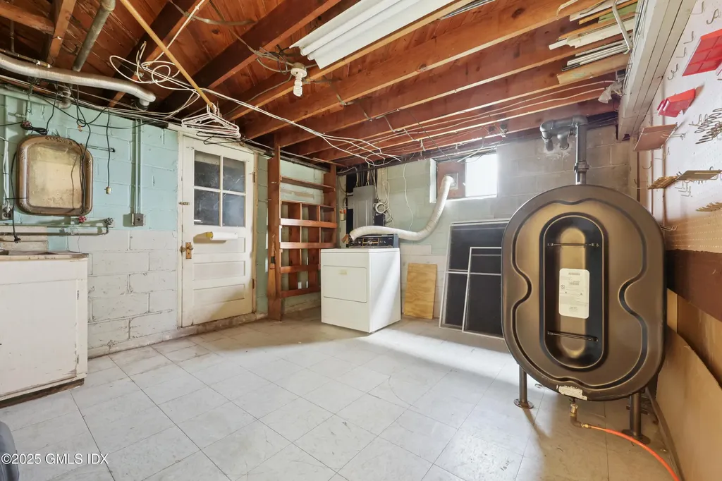 17 Meadow Drive Cos Cob CT 06807