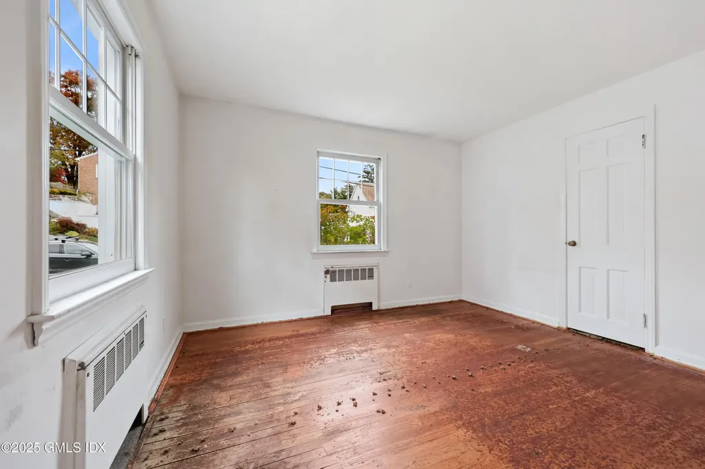 17 Meadow Drive Cos Cob CT 06807